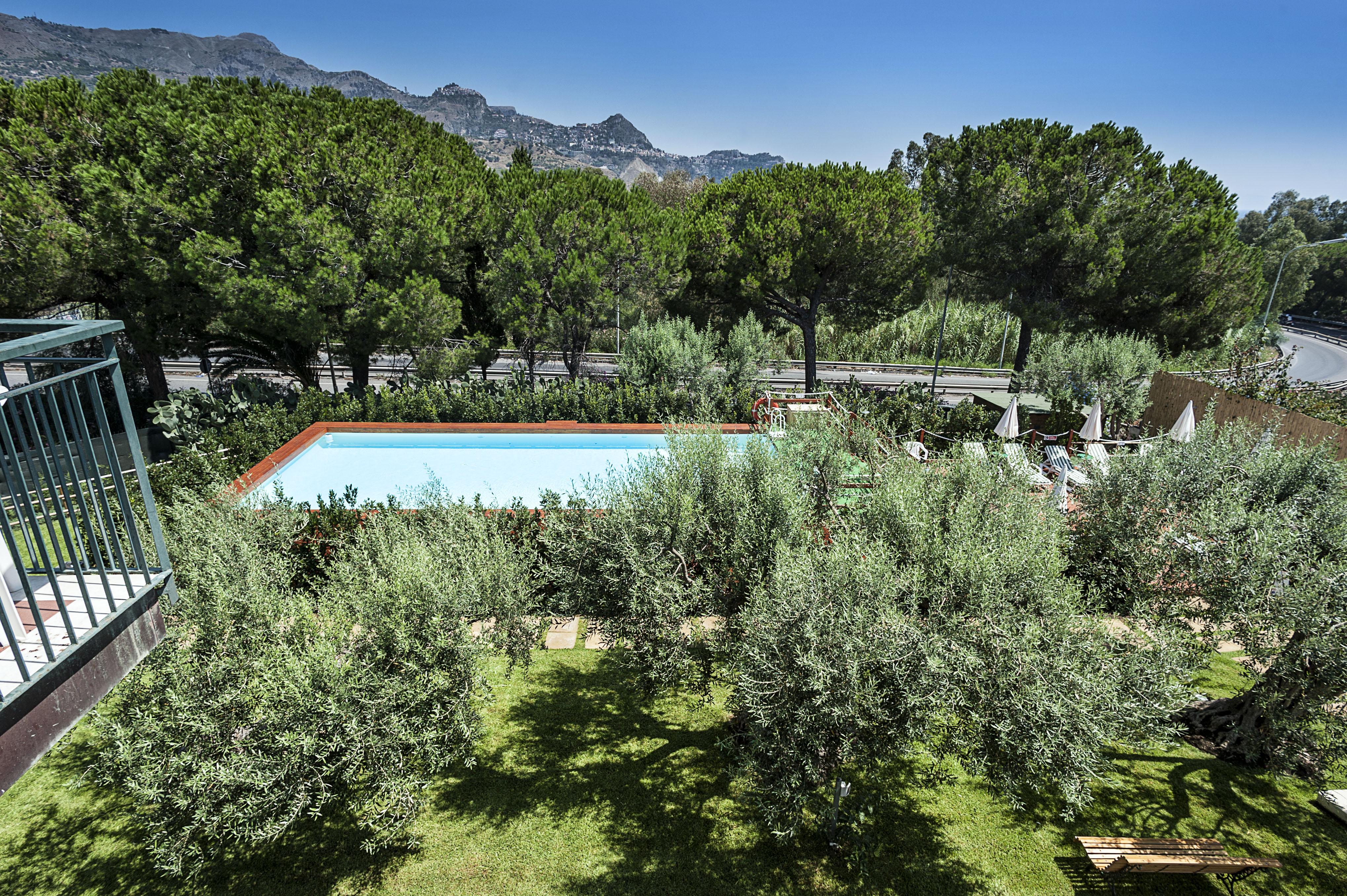 Villa Collina Giardini Naxos Exterior photo