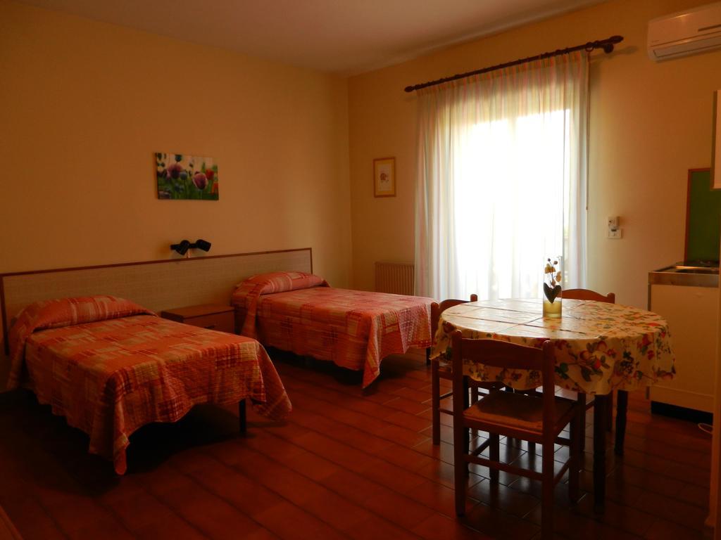 Villa Collina Giardini Naxos Room photo