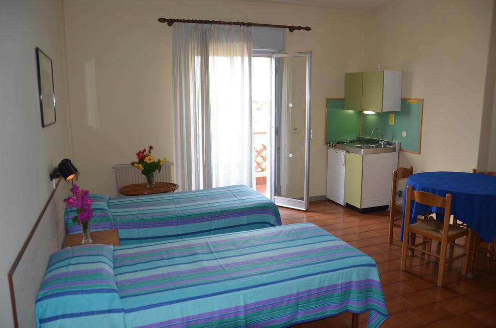 Villa Collina Giardini Naxos Room photo